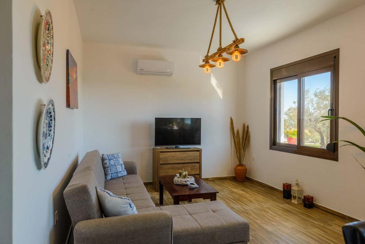 ארכאנגלוס Blue Bay Villas , Ground Floor מראה חיצוני תמונה
