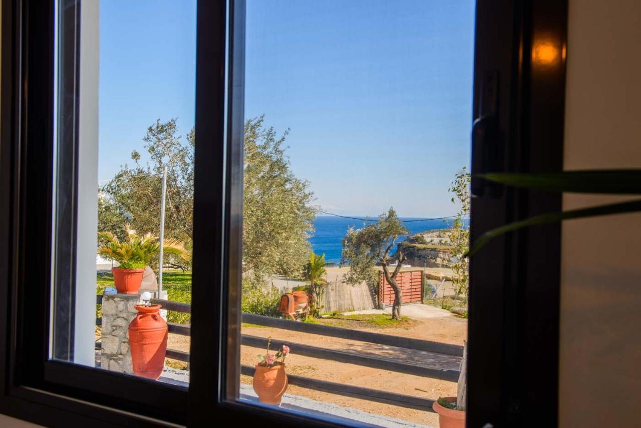 ארכאנגלוס Blue Bay Villas , Ground Floor מראה חיצוני תמונה